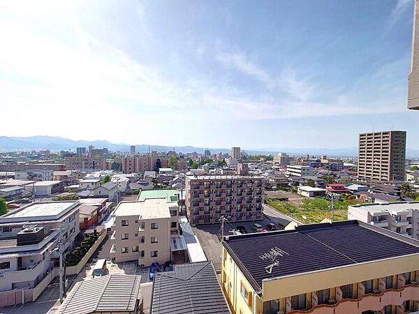 apartment 山形県山形市小白川町1丁目
地図を見る