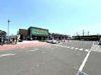 ヨークベニマル角田店 徒歩11分。 830m