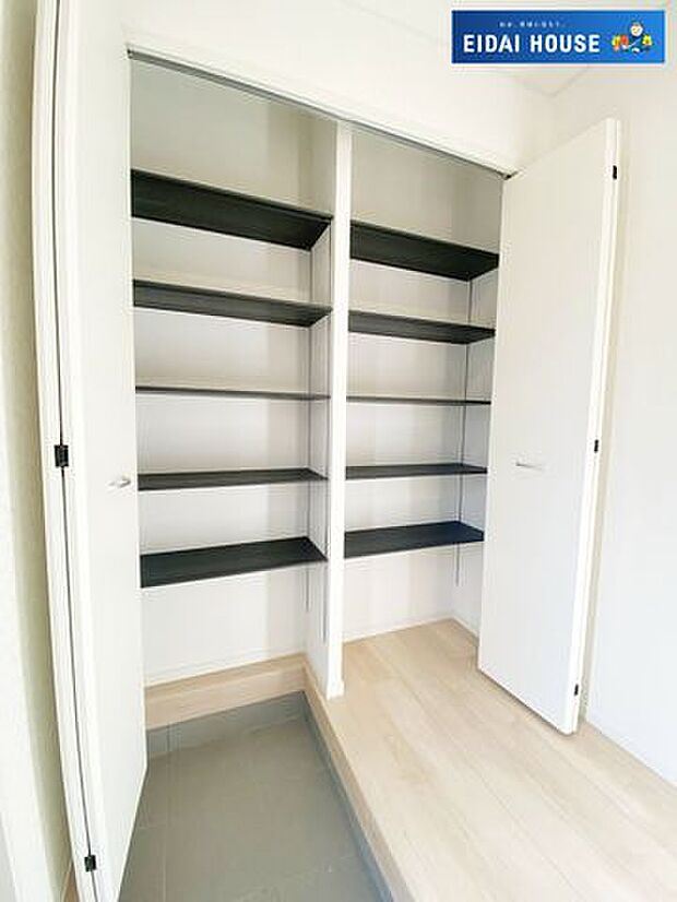 シューズクローゼット