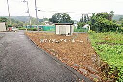 青梅市成木1丁目　プレハブ付売地の土地画像