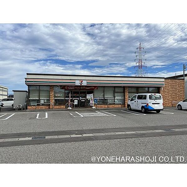 画像17:コンビニ「セブンイレブン高岡下老子店まで938ｍ」