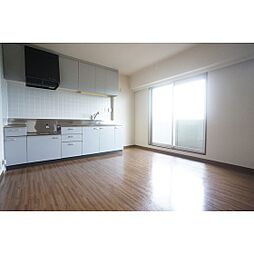 ティ・ビレッジ 603 6階2DKのリビング/ダイニング