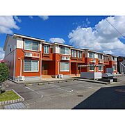 石動駅よりバス15分 徒歩1分 2階 築13年2ヶ月の賃貸物件