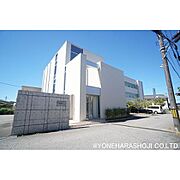 戸出駅より徒歩3分 3階 築18年8ヶ月の賃貸物件