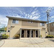 砺波駅より徒歩11分 築12年9ヶ月 2階建の賃貸物件