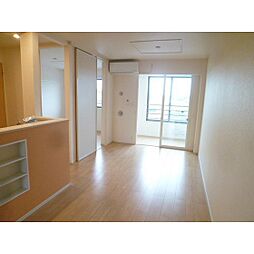 アン・ジュールIII 202 2階2LDKのリビング/ダイニング