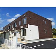 砺波駅より徒歩17分 築3年11ヶ月 2階建の賃貸物件