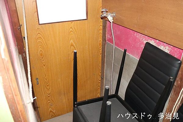 洗濯機置場
