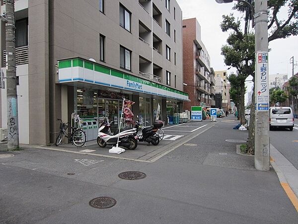 ファミリーマート 野方一丁目店（157m）
