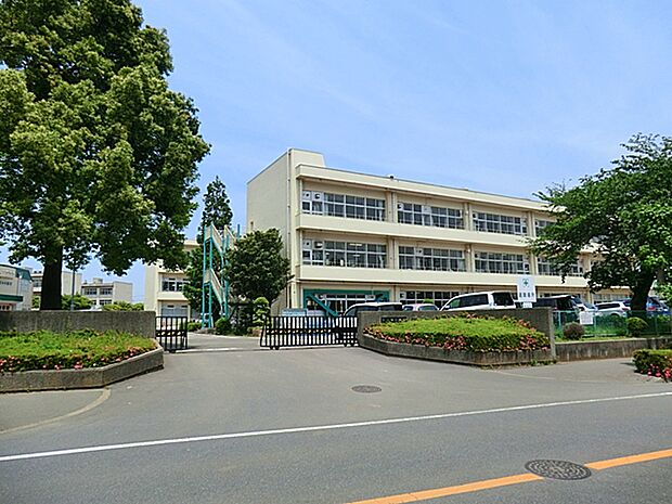 大山口小学校　徒歩約10分（約730ｍ）