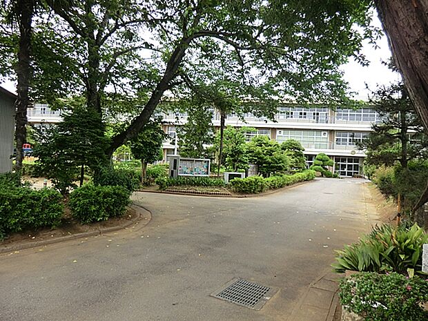 小林小学校　徒歩約18分