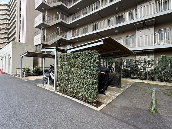 バイク置き場