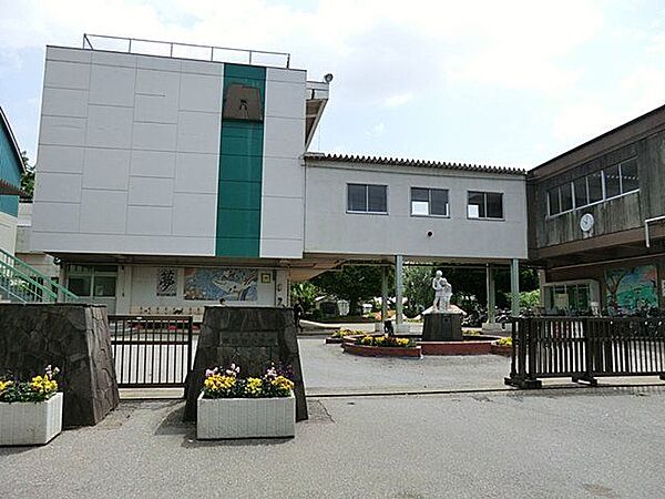 八千代市立勝田台小学校　15分1.1km 1100m