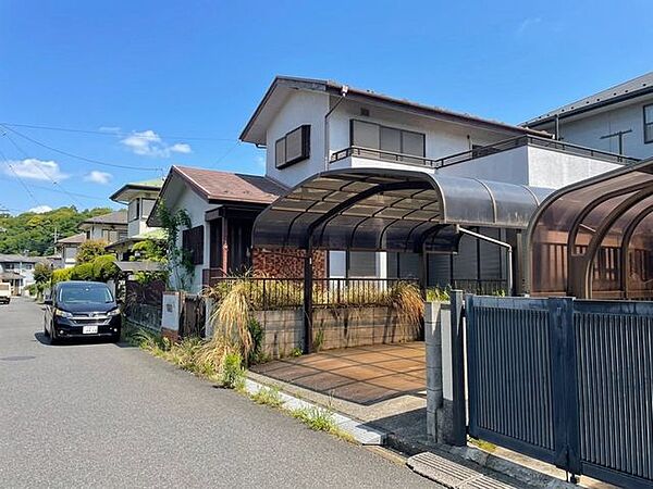 前面道路はゆったり6m公道。