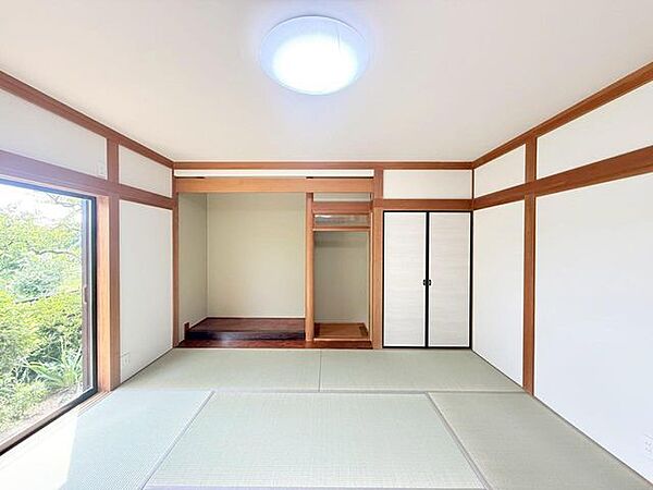 1階に和室が2部屋。すぐ横になれる和室は、みんながほっと一息つける空間。