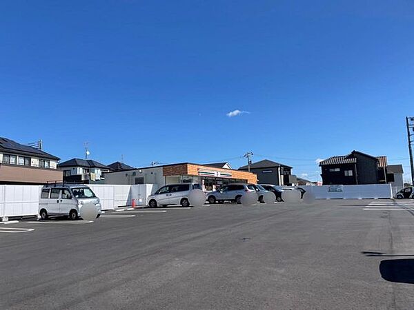 コンビニ セブン-イレブン 船橋大穴北4丁目店8分595m
