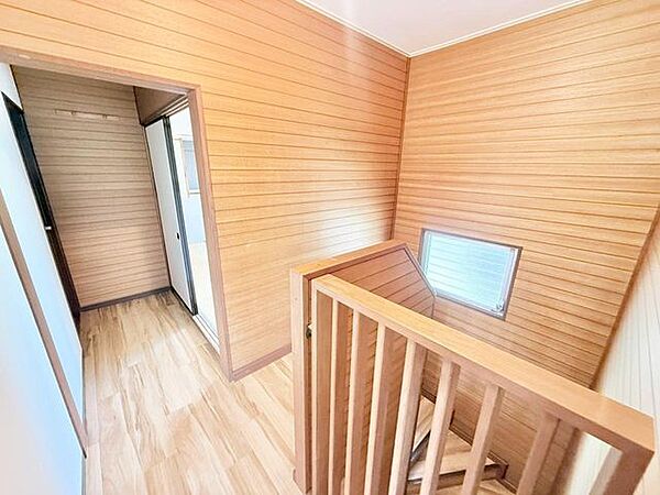 実物の質感や雰囲気は写真ではつたわりきりません。是非現地で体感してみてください。