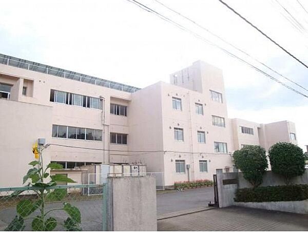 印西市立内野小学校　11分812m