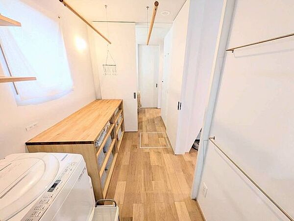 お洗濯ものもたくさん干せます。