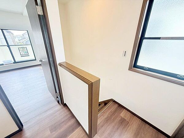 実物の質感や雰囲気は写真ではつたわりきりません。是非現地で体感してみてください。