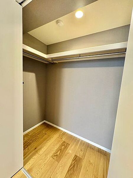 「どれぐらい入る？」を体感するには現地が一番。実際に中を覗いてみて下さい。