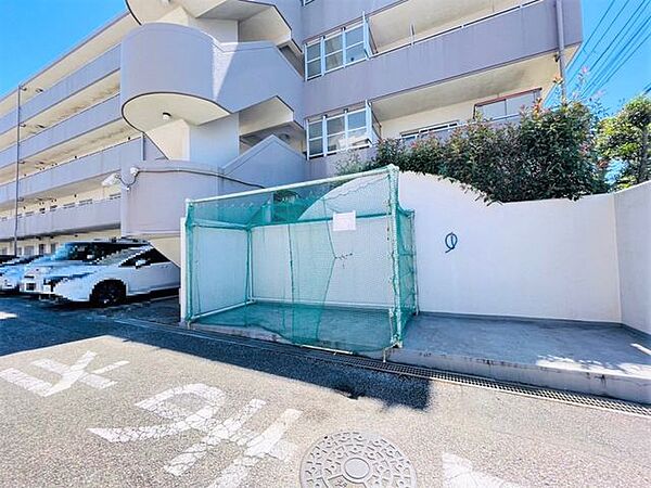 ゴミ捨て場