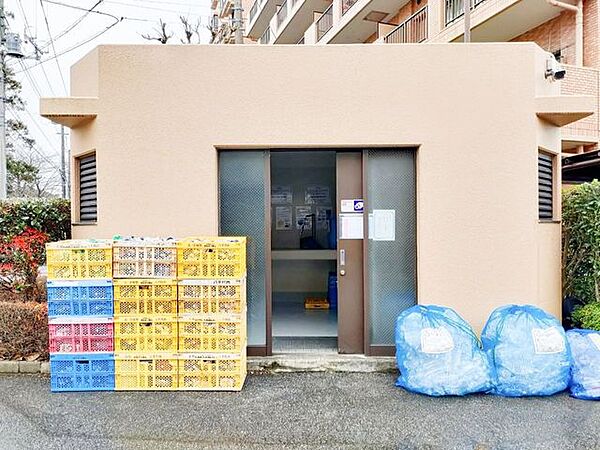 丁寧に管理されているゴミ捨て場