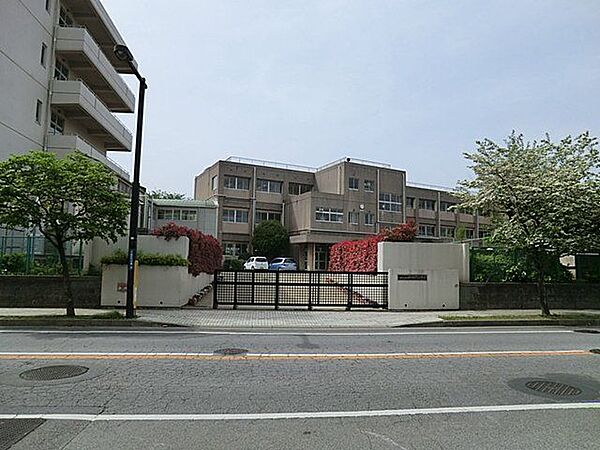 八千代市立新木戸小学校 徒歩16分。 1200m