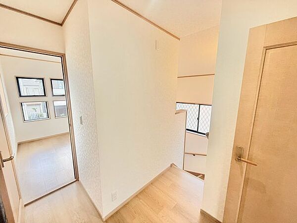 実物の質感や雰囲気は写真ではつたわりきりません。是非現地で体感してみてください。