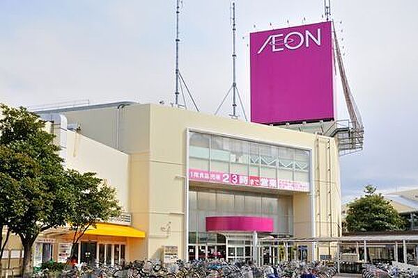 イオン高根木戸店 徒歩6分。 430m