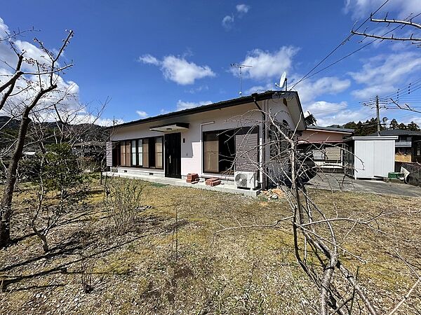 detached 栃木県日光市鬼怒川温泉大原1365-10
地図を見る