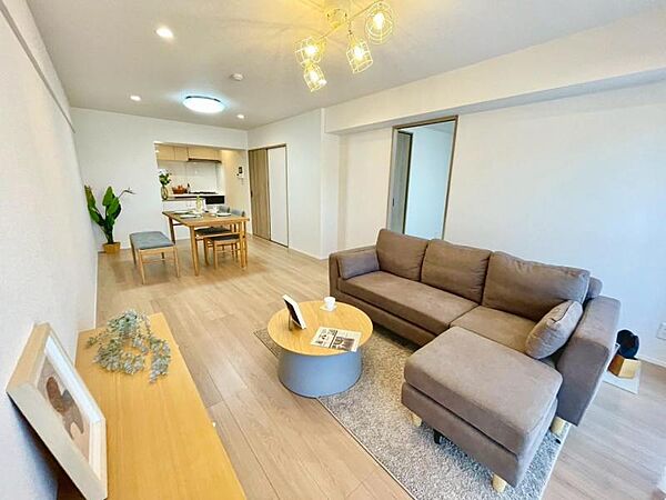 ＼＼2025年5月リフォーム済み／／10階部分で眺望良好！生まれ変わったきれいなお住まいです！！
