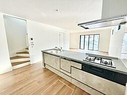 千葉県千葉市稲毛区小仲台9丁目