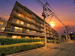 ベルドゥムール志津駅前