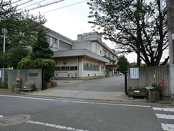 都賀の台小学校　徒歩27分　2130ｍ