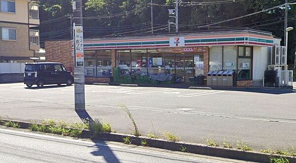 コンビニ セブンイレブン 佐倉下志津店　徒歩10分　800ｍ