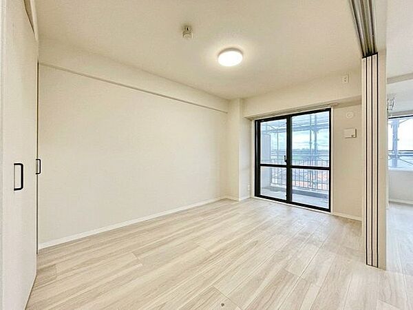 自然の入り方、時間帯による明るいさの違いなど、体感して初めてわかる発見があります。