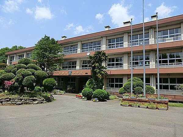 加曽利中学校　徒歩10分　800ｍ
