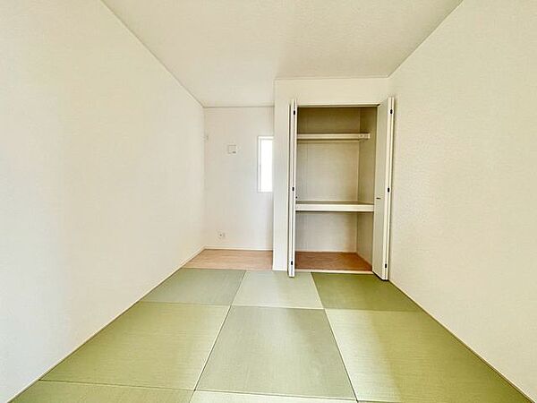 落ち着いた雰囲気の和室ではゆっくりとすごせます