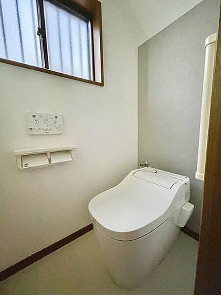 トイレを拡大表示