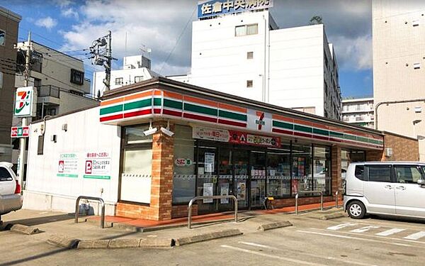 コンビニ セブンイレブン佐倉栄町店まで60ｍ