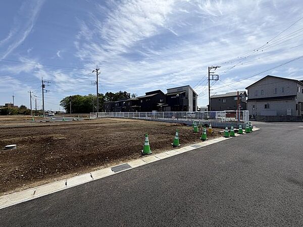 前面道路には公営水道＆都市ガス。光熱費の節約にもなります。
