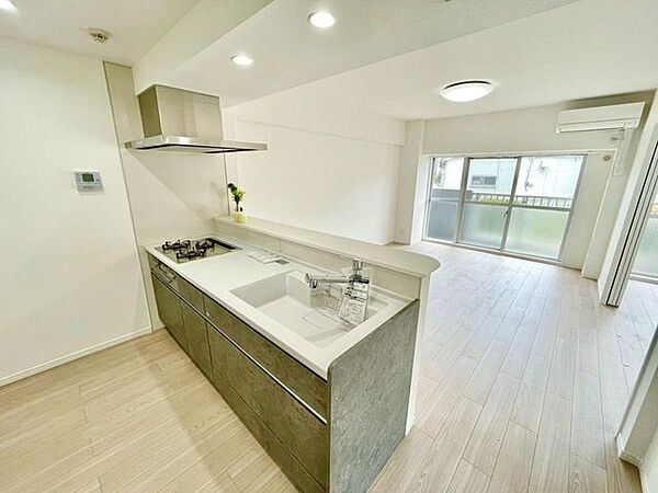 ＼＼2025年5月リフォーム済／／心温まるリフォーム物件！！【角部屋】