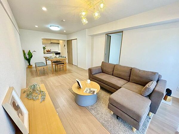 ＼＼2025年5月リフォーム済み／／10階部分で眺望良好！生まれ変わったきれいなお住まいです！！