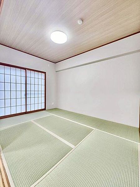 落ち着いた雰囲気の和室ではゆっくりとすごせます