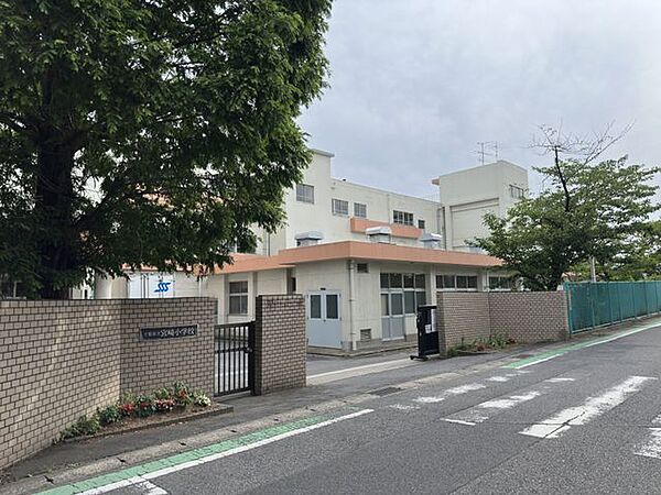 千葉市立宮崎小学校 徒歩12分。 890m