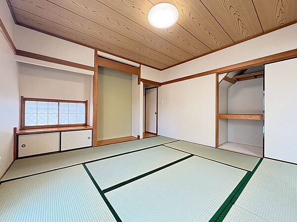 落ち着いた雰囲気の和室ではゆっくりとすごせます