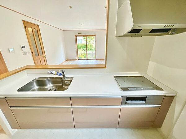 カウンターの高さや動線は、実際にたってみると「合う・合わない」が分かります！