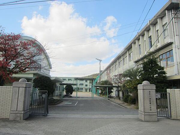 画像23:【小学校】海田町立海田東小学校まで1554ｍ