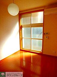 千葉都市モノレール 作草部駅 徒歩3分の賃貸アパート 2階1Kのリビング/ダイニング